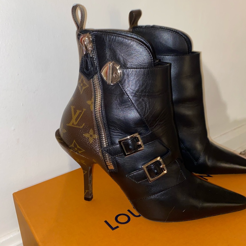 Louis Vuitton booties